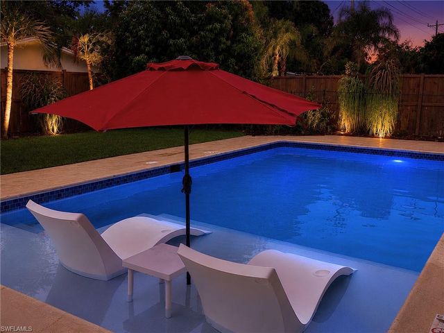 1268 Lake Shore DR, Naples, FL 34103