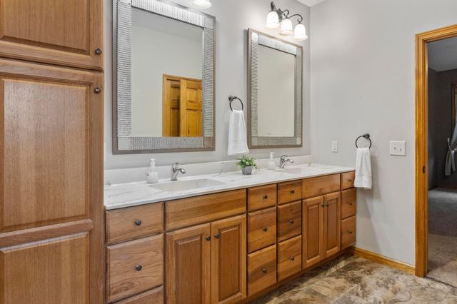 567 135th Street NW, Monticello, MN 55362