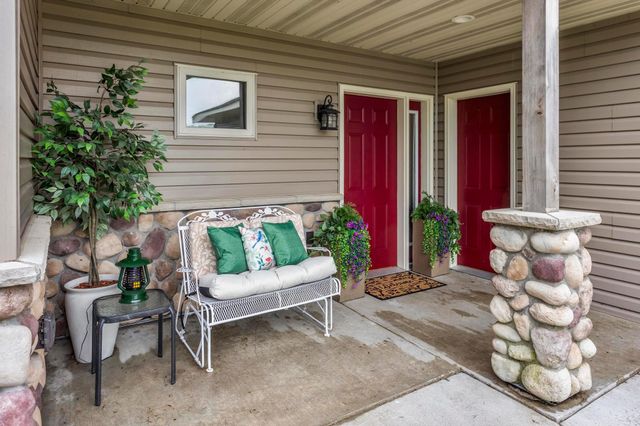 567 135th Street NW, Monticello, MN 55362