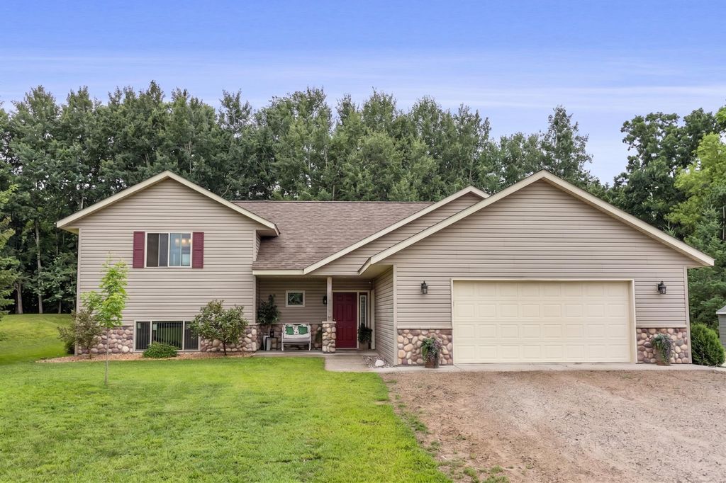567 135th Street NW, Monticello, MN 55362