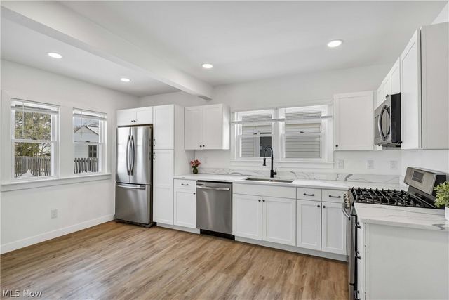 8318 Bauerdale Avenue, Parma, OH 44129