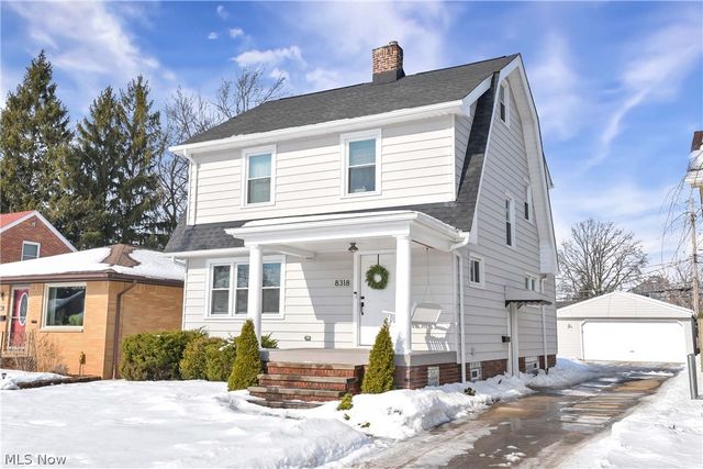 8318 Bauerdale Avenue, Parma, OH 44129