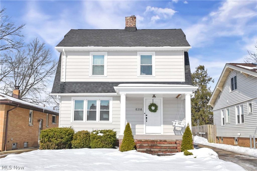 8318 Bauerdale Avenue, Parma, OH 44129