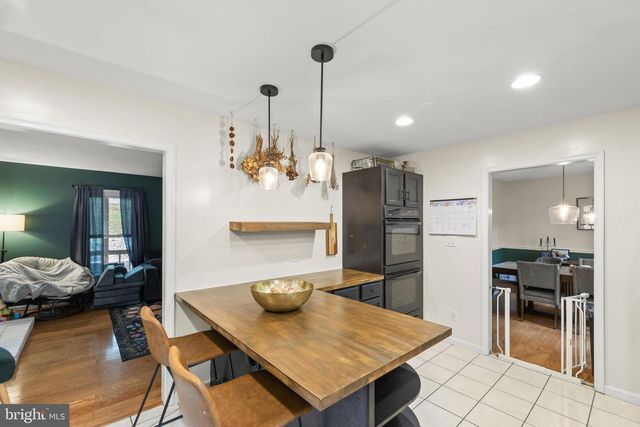 334 OVERLOOK DR, Cross Junction, VA 22625