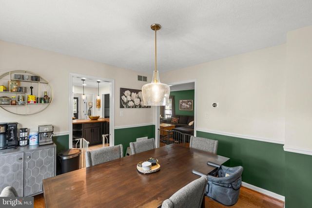 334 OVERLOOK DR, Cross Junction, VA 22625