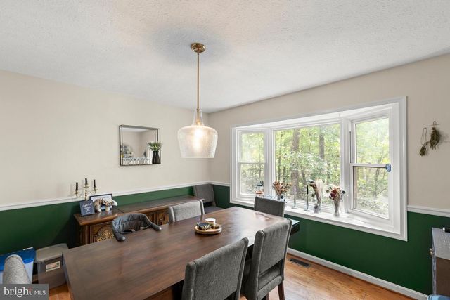 334 OVERLOOK DR, Cross Junction, VA 22625