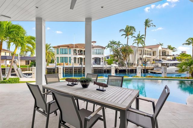 863 Enfield Street, Boca Raton, FL 33487