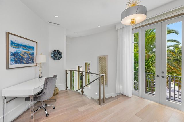 863 Enfield Street, Boca Raton, FL 33487