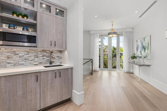 863 Enfield Street, Boca Raton, FL 33487