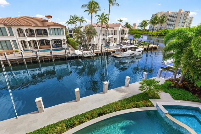 863 Enfield Street, Boca Raton, FL 33487