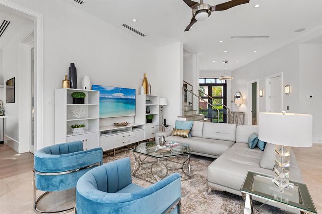 863 Enfield Street, Boca Raton, FL 33487