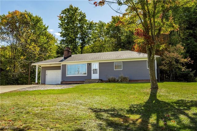 2430 Rockside Road, Seven Hills, OH 44131