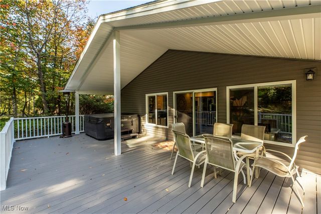 2430 Rockside Road, Seven Hills, OH 44131