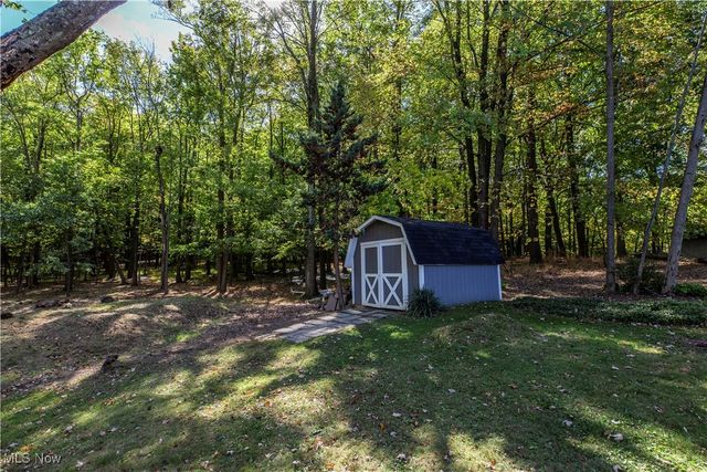 2430 Rockside Road, Seven Hills, OH 44131