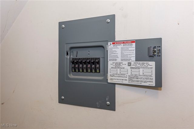 2430 Rockside Road, Seven Hills, OH 44131