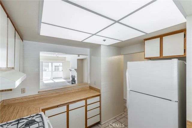 2915 Montrose Avenue 430, Glendale, CA 91214