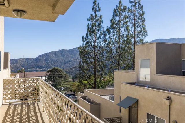 2915 Montrose Avenue 430, Glendale, CA 91214