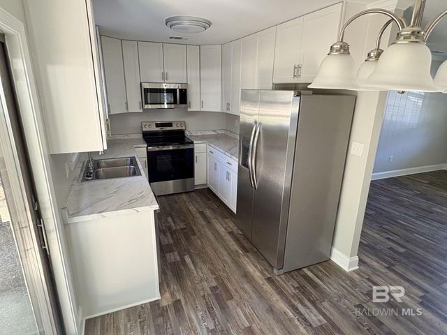 1701 Auburn Avenue, Bay Minette, AL 36507