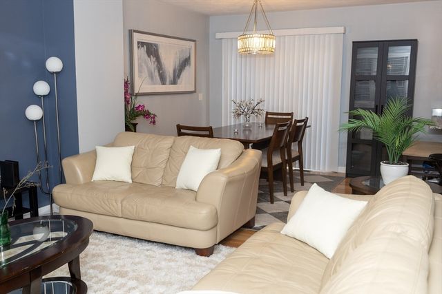 129 Quinapoxet Street, Holden, MA 01522