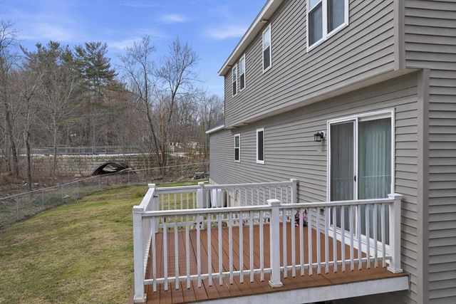129 Quinapoxet Street, Holden, MA 01522