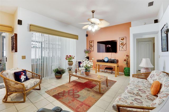 813 INNERGARY PLACE, Valrico, FL 33594