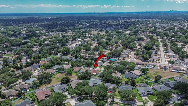 813 INNERGARY PLACE, Valrico, FL 33594