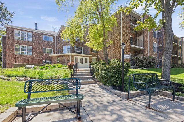 540 Biesterfield Road B314, Elk Grove Village, IL 60007