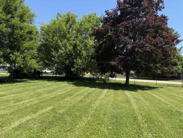 226 Hardacre Drive, Xenia Twp, OH 45385