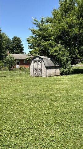 226 Hardacre Drive, Xenia Twp, OH 45385