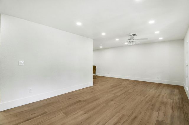 1009 Alamanda Drive, North Palm Beach, FL 33408