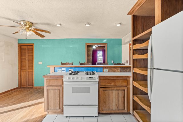 2810 NE 53rd Court, Des Moines, IA 50317