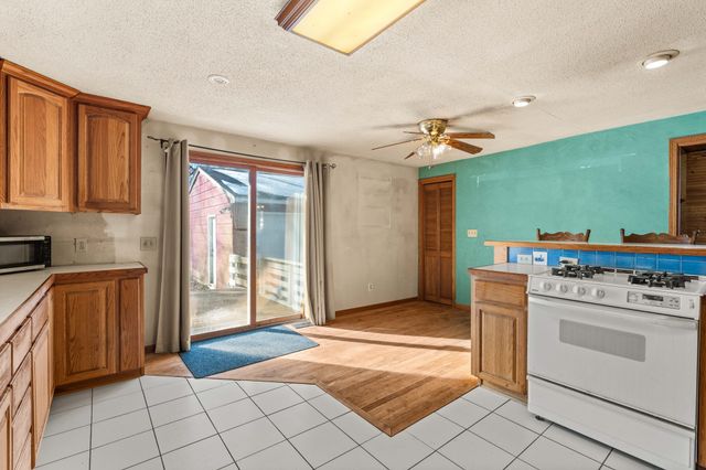 2810 NE 53rd Court, Des Moines, IA 50317