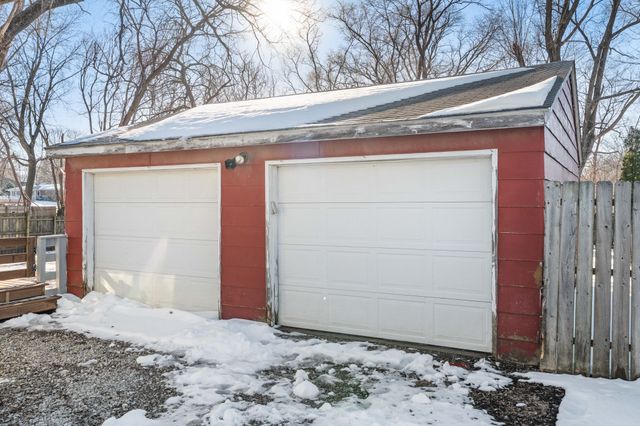 2810 NE 53rd Court, Des Moines, IA 50317