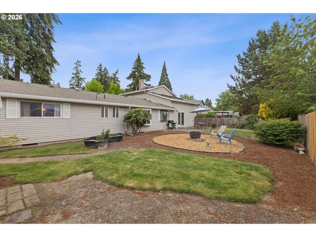 6135 Sw CROSS CREEK Dr, Beaverton, OR 97078