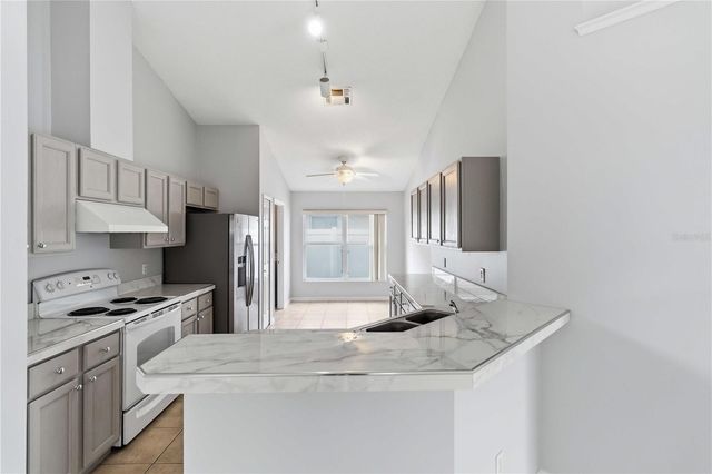 11913 HATCHER CIRCLE, Orlando, FL 32824