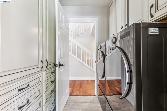 2426 Tapestry Way, Pleasanton, CA 94566