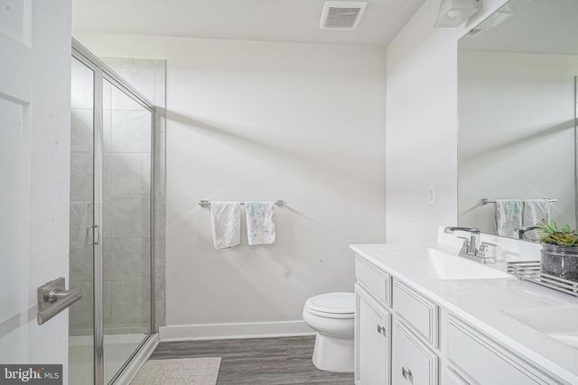 44 SPARROW CIR, Sewell, NJ 08080