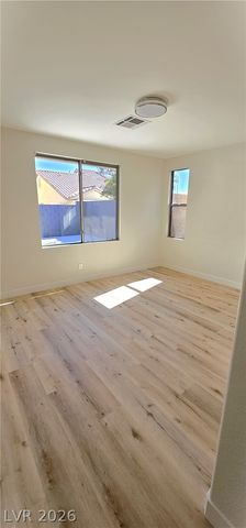 8066 Sunset Creek Street, Las Vegas, NV 89113