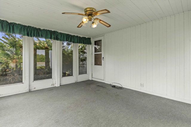 6066 Blaska Drive, Sun Prairie, WI 53590