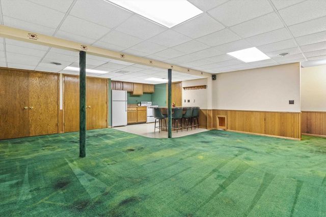 6066 Blaska Drive, Sun Prairie, WI 53590