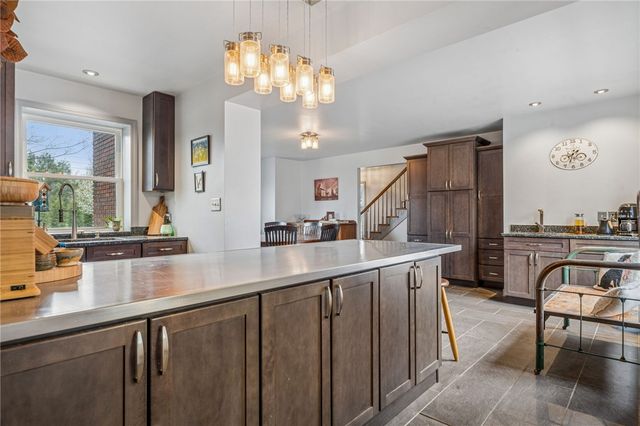 811 Spring St, Latrobe, PA 15650