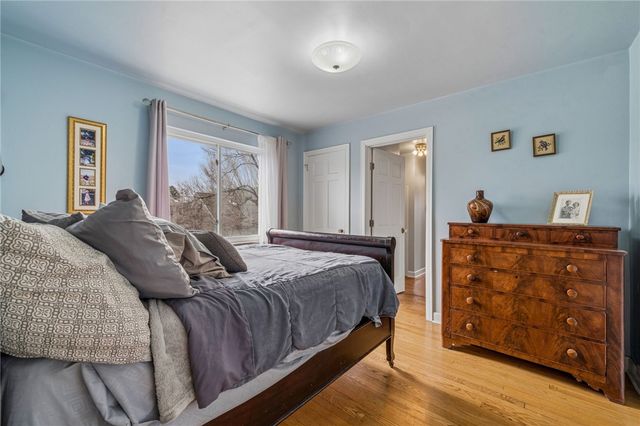 811 Spring St, Latrobe, PA 15650