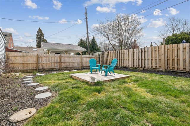 811 Spring St, Latrobe, PA 15650