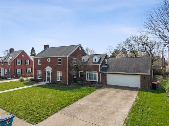 811 Spring St, Latrobe, PA 15650