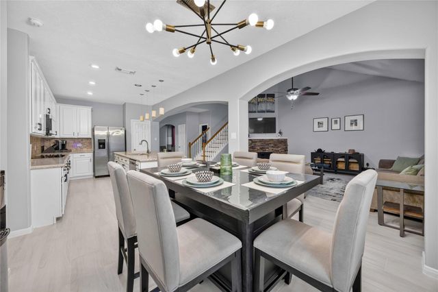 5504 Park Thicket Lane, Rosharon, TX 77583