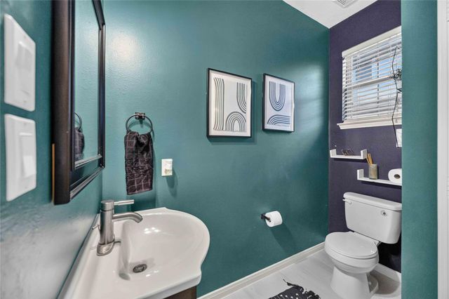 5504 Park Thicket Lane, Rosharon, TX 77583