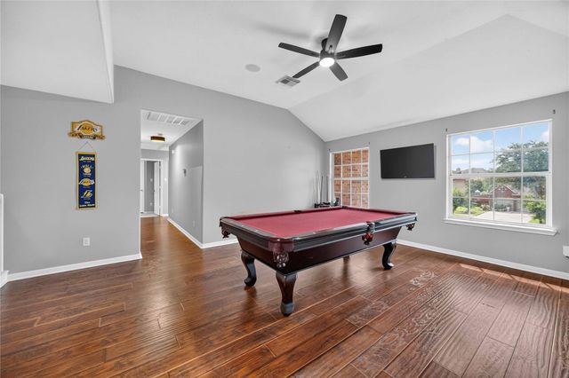 5504 Park Thicket Lane, Rosharon, TX 77583