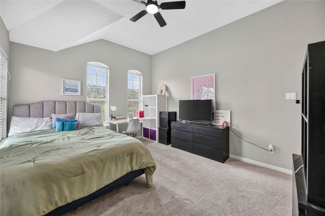 5504 Park Thicket Lane, Rosharon, TX 77583