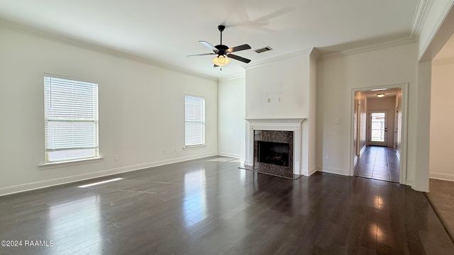 108 Valcour Place, Youngsville, LA 70592