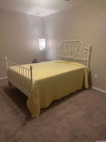 11139 Red Oak Turn, Helotes, TX 78023